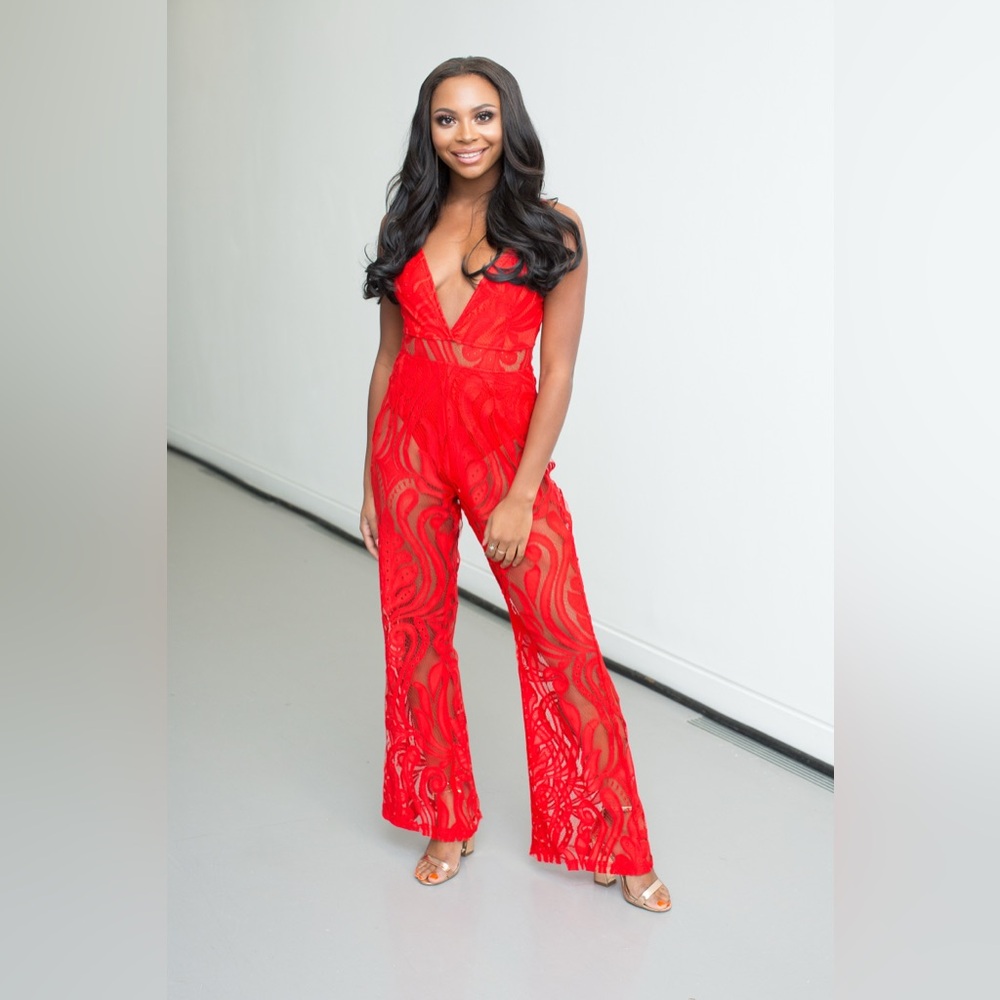 BNWOT 12” PTP Stunning Lace Sexy Jumpsuit w. Adjustable Straps, Red, Size Small.